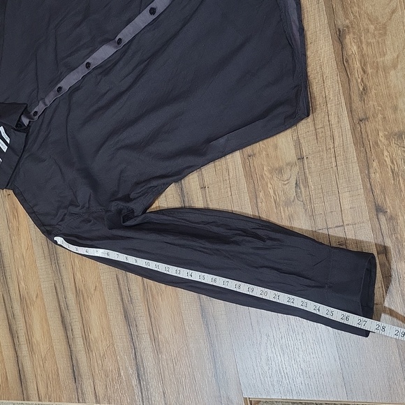 CALVIN KLEIN Body Fit Two Tone Gray Button Down Roll Tab Shirt - Picture 12 of 14